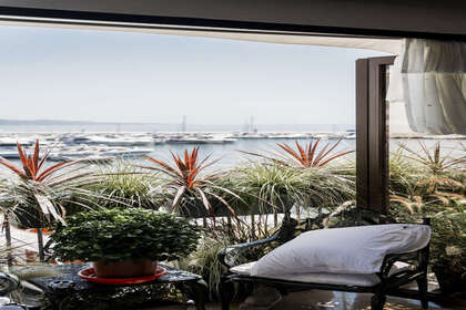 Apartment for sale in Puerto Banús, Málaga. 