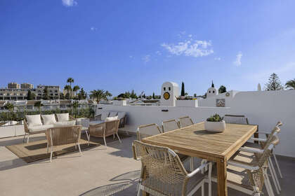 Penthouse for sale in Nueva andalucia, Málaga. 