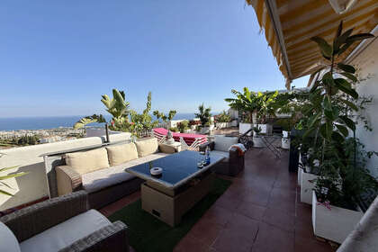 Penthouse for sale in Calahonda, Mijas, Málaga. 
