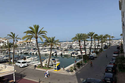 Apartment for sale in San luis de sabinillas, Málaga. 