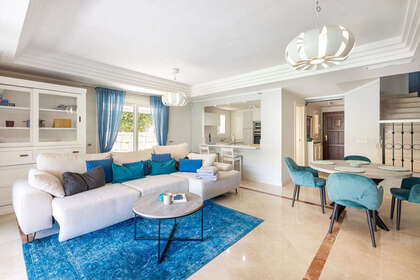 House for sale in Riviera Del Sol, Marbella, Málaga. 