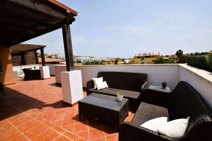 Penthouse for sale in Cala Del Moral, La, Málaga. 