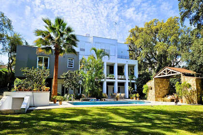 Cluster house for sale in Sotogrande, Cádiz. 