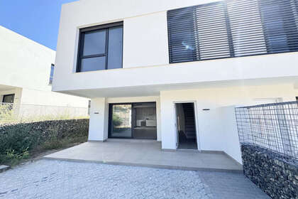 House for sale in Riviera Del Sol, Marbella, Málaga. 
