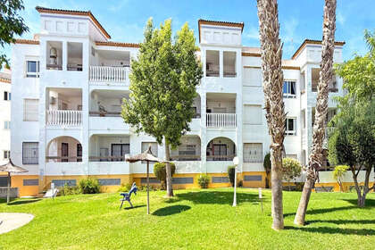 Apartment for sale in Villamartín, Alicante. 