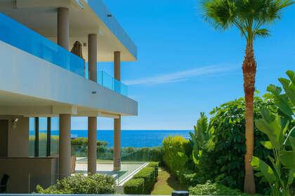 Apartment for sale in Puerto de Cabopino, Marbella, Málaga. 