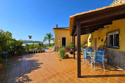 Cluster house for sale in Altea la Vella, Alicante. 