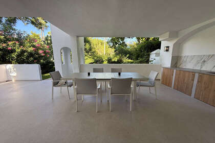 Apartment for sale in Estepona, Málaga. 