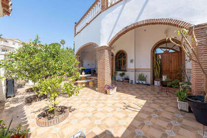 House for sale in Benalmádena, Málaga. 