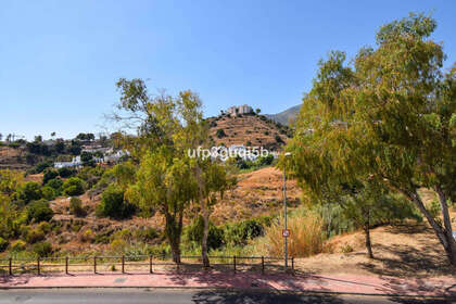 Penthouse for sale in Torrequebrada, Benalmádena, Málaga. 