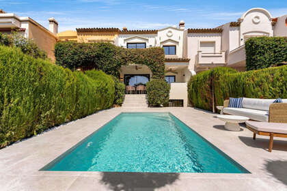 House for sale in Nueva andalucia, Málaga. 