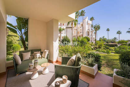 Apartment for sale in Puerto Banús, Marbella, Málaga. 