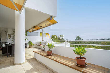 Apartment for sale in Guadalmina, Málaga. 