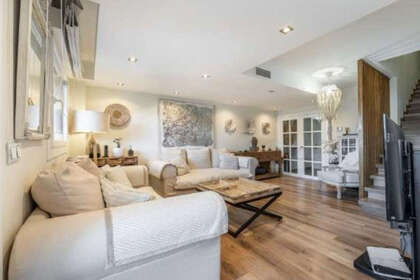 Penthouse for sale in Benalmádena, Málaga. 