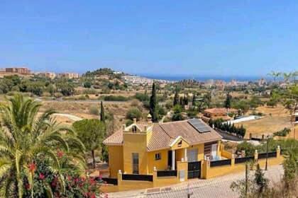 Cluster house for sale in Mijas Costa, Málaga. 