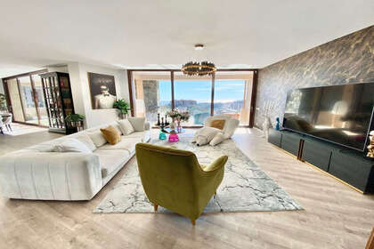 Apartment for sale in Benahavís, Málaga. 