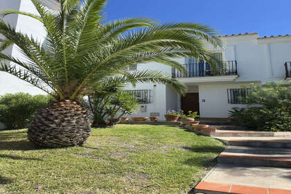 House for sale in Riviera Del Sol, Marbella, Málaga. 