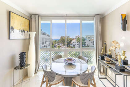 Apartment for sale in Puerto Banús, Málaga. 