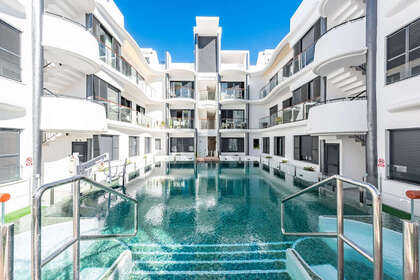 Apartment for sale in Estepona, Málaga. 