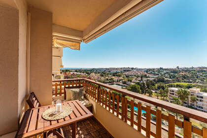 Apartment for sale in Nueva andalucia, Málaga. 