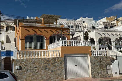 Cluster house for sale in San Miguel de Salinas, Alicante. 