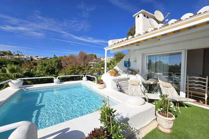 Penthouse for sale in Calahonda, Mijas, Málaga. 