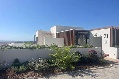 Apartment for sale in Estepona, Málaga. 