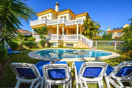 Cluster house for sale in Mijas Costa, Málaga. 