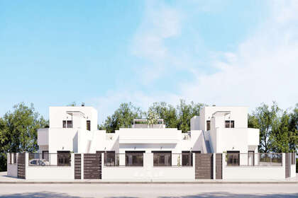 Cluster house for sale in Roldan, Murcia. 