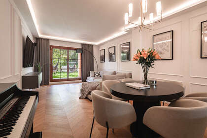 Apartment for sale in Benahavís, Málaga. 