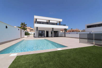 Cluster house for sale in Ciudad Quesada, Rojales, Alicante. 