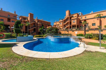 Apartment for sale in Elviria, Marbella, Málaga. 