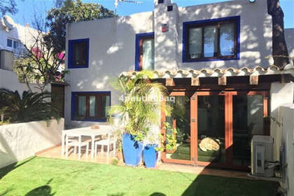 House for sale in Sierra Blanca, Marbella, Málaga. 