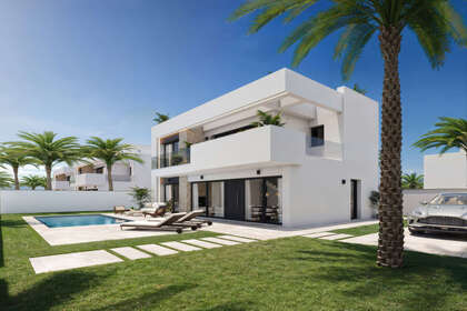 Cluster house for sale in Torre Pacheco, Murcia. 