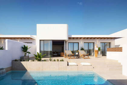 House for sale in Dolores, Alicante. 