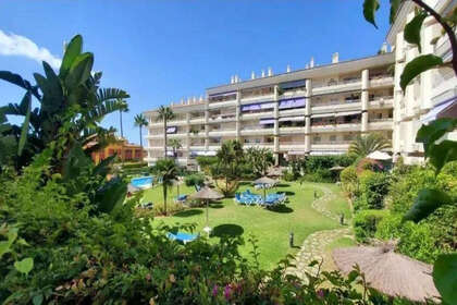 Apartment for sale in Puerto Banús, Marbella, Málaga. 