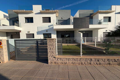 Apartment for sale in Pilar de la Horadada, Alicante. 