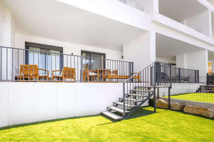 Apartment for sale in Cala Del Moral, La, Málaga. 