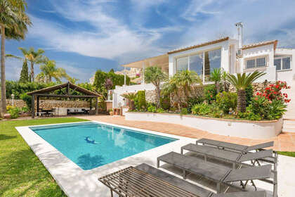 Cluster house for sale in Mijas Golf, Málaga. 