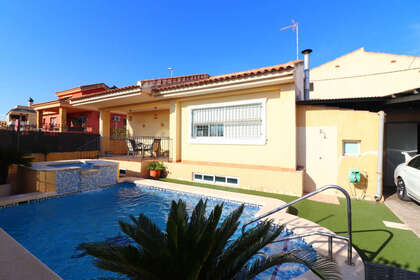 Cluster house for sale in Saladar, Dénia, Alicante. 