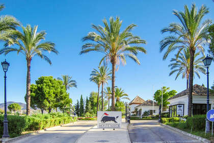 Plot for sale in Benahavís, Málaga. 