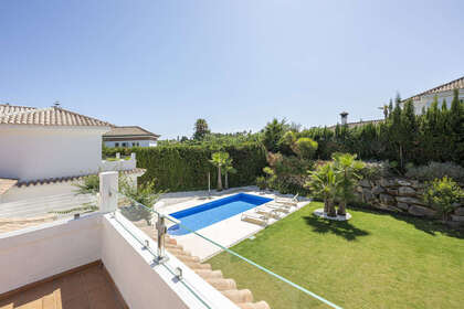 Cluster house for sale in Sotogrande, Cádiz. 