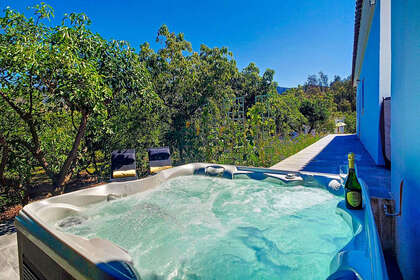 Fincas verkoop in Vélez-Málaga. 