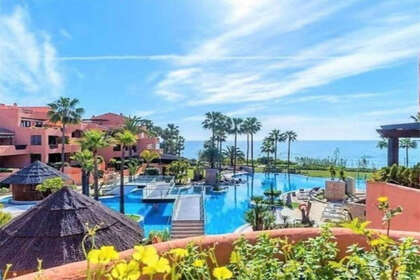 Apartment for sale in Puerto Banús, Marbella, Málaga. 