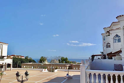 Apartment for sale in Arroyo de la Miel, Benalmádena, Málaga. 