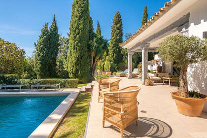Townhouse vendita in Hacienda Las Chapas, Marbella, Málaga. 