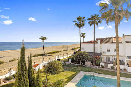 House for sale in Casares, Málaga. 