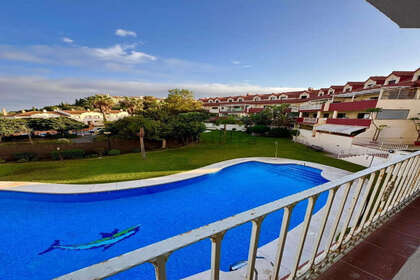 Apartment for sale in Torrequebrada, Benalmádena, Málaga. 