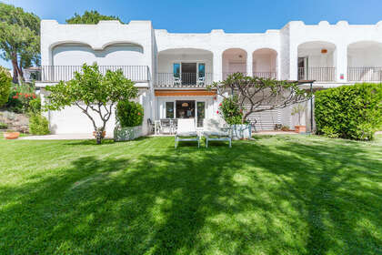 House for sale in Nueva andalucia, Málaga. 