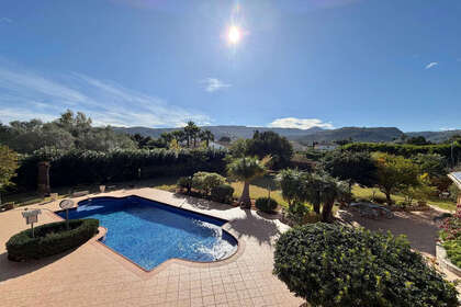 Casa Cluster venda em Pedreguer, Alicante. 